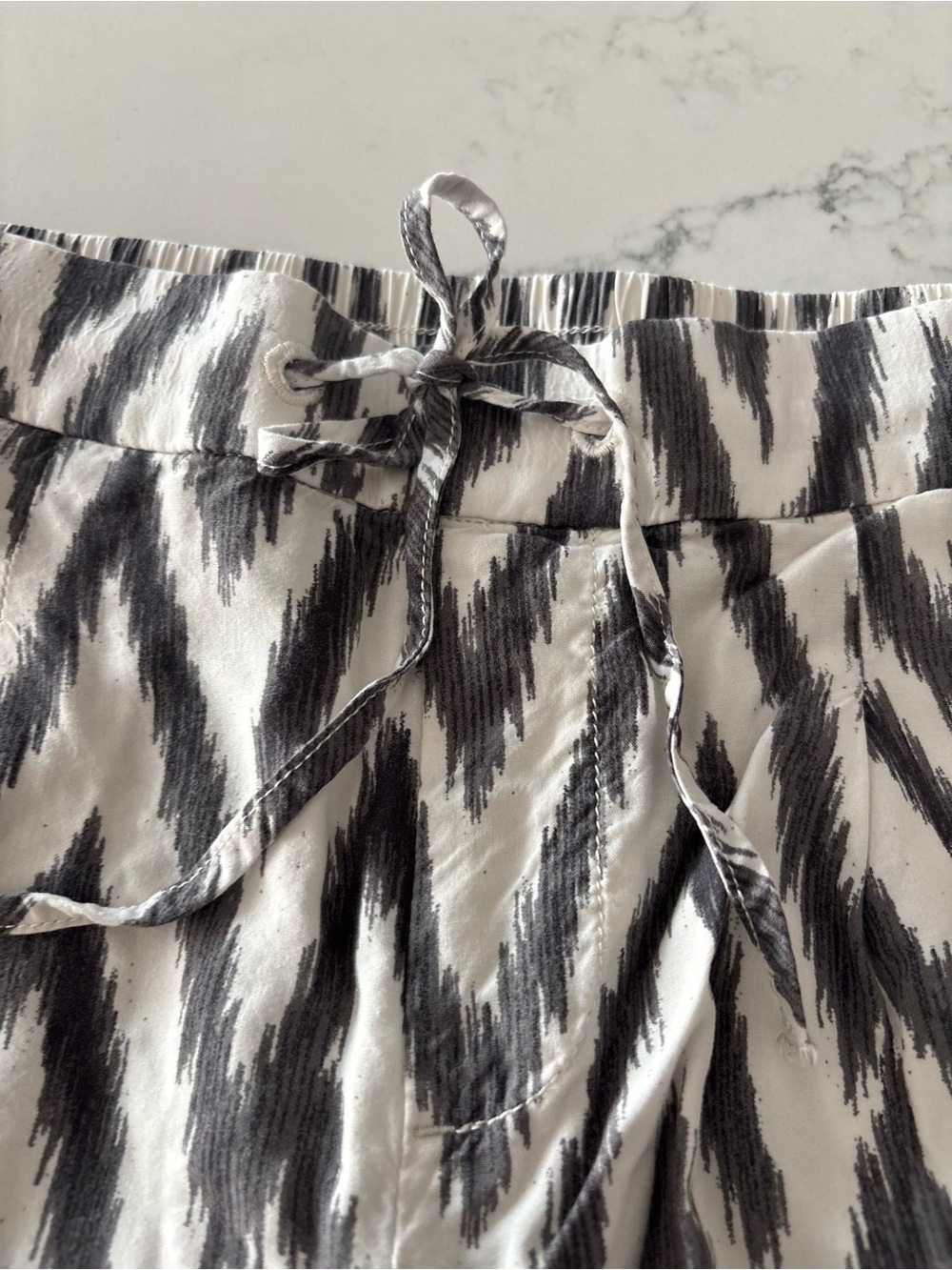 Banana Republic Chevron Wide-Leg Pants - Picture 5 of 7